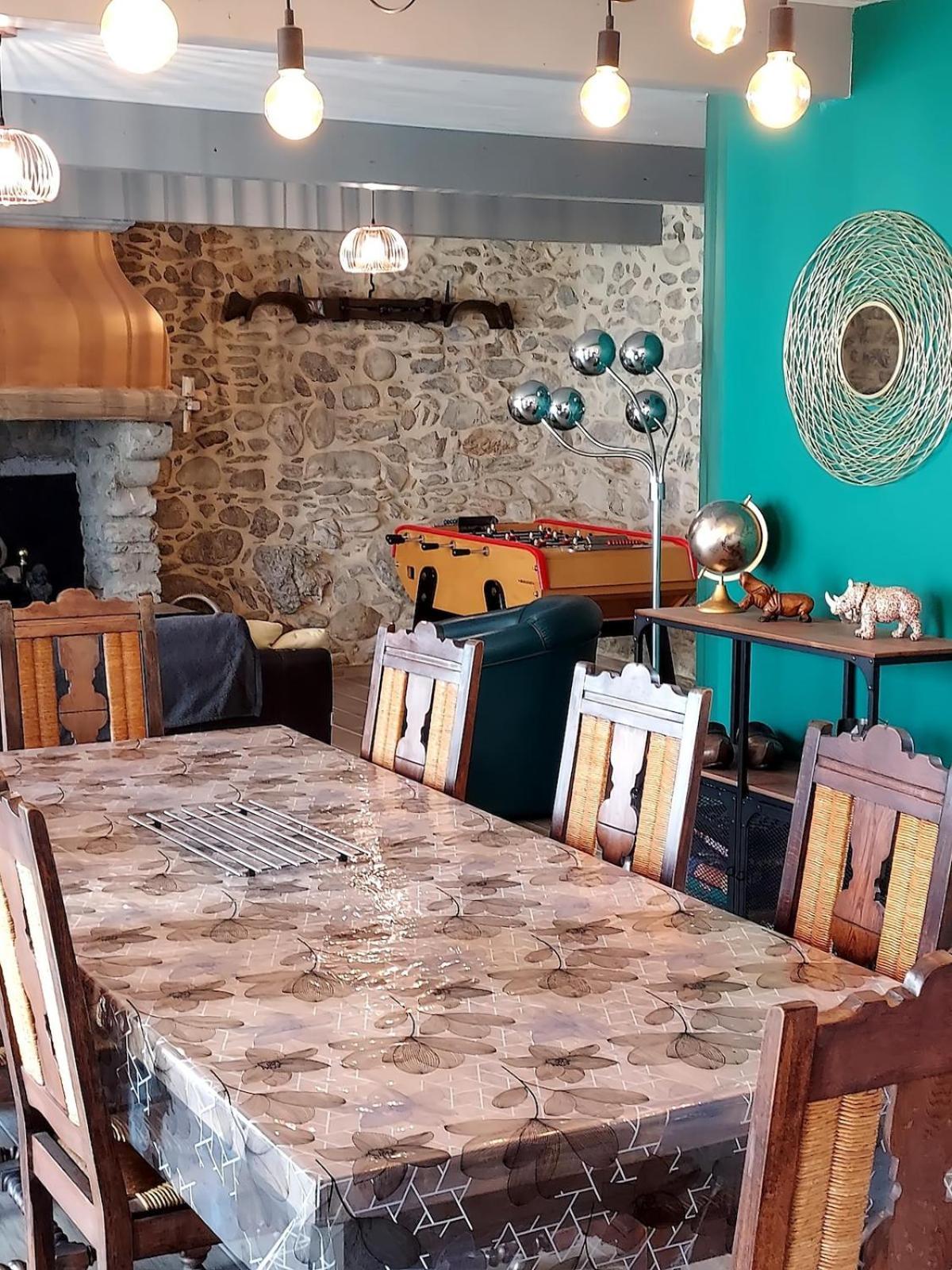Maison De Village Au Pied Des Pyrenees Marignac  Eksteriør billede